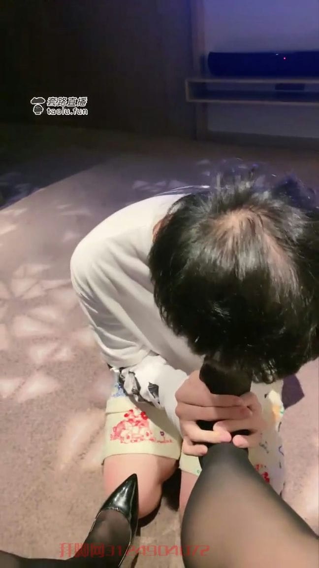 【TZ2487】【一诺大小姐樱桃小S】一诺，樱桃，双主深喉专场，能吃进一只脚的狗