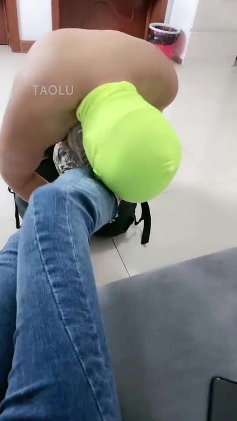 【TZ849】美离子 调教21岁的傻逼狗