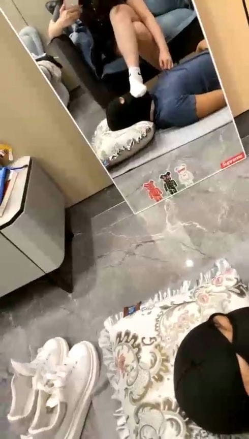 【TZ8705】CC大大踩脸 舔脚 虐乳 2747