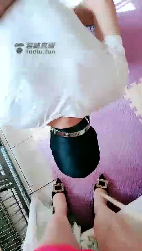 【TZ8559】月月 这条贱狗被我打怕了  4225