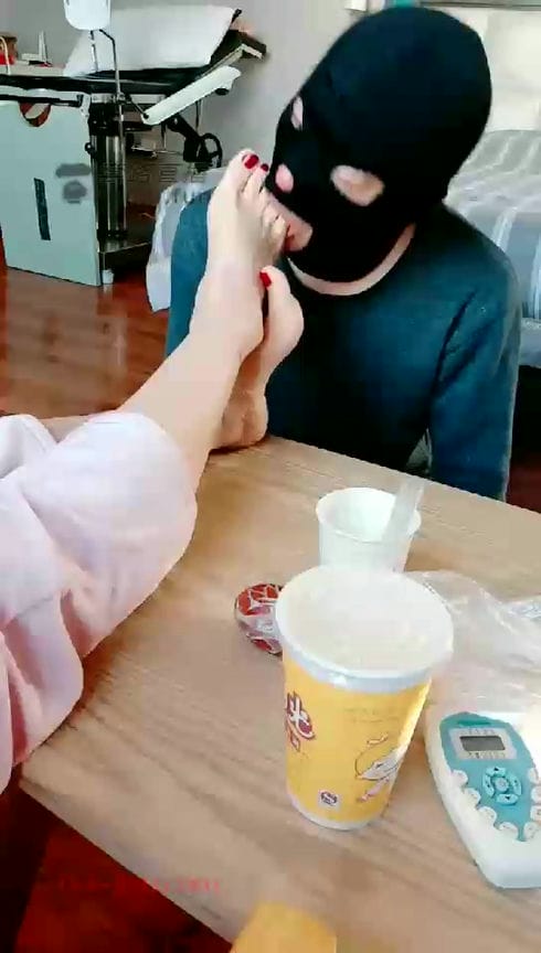 【TZ6223】灵犀女s 伺候好这双脚是你唯一的使命  13204