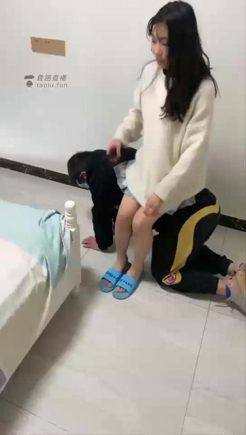 【TZ7558】婷婷 学生小主玩她的狗  4011