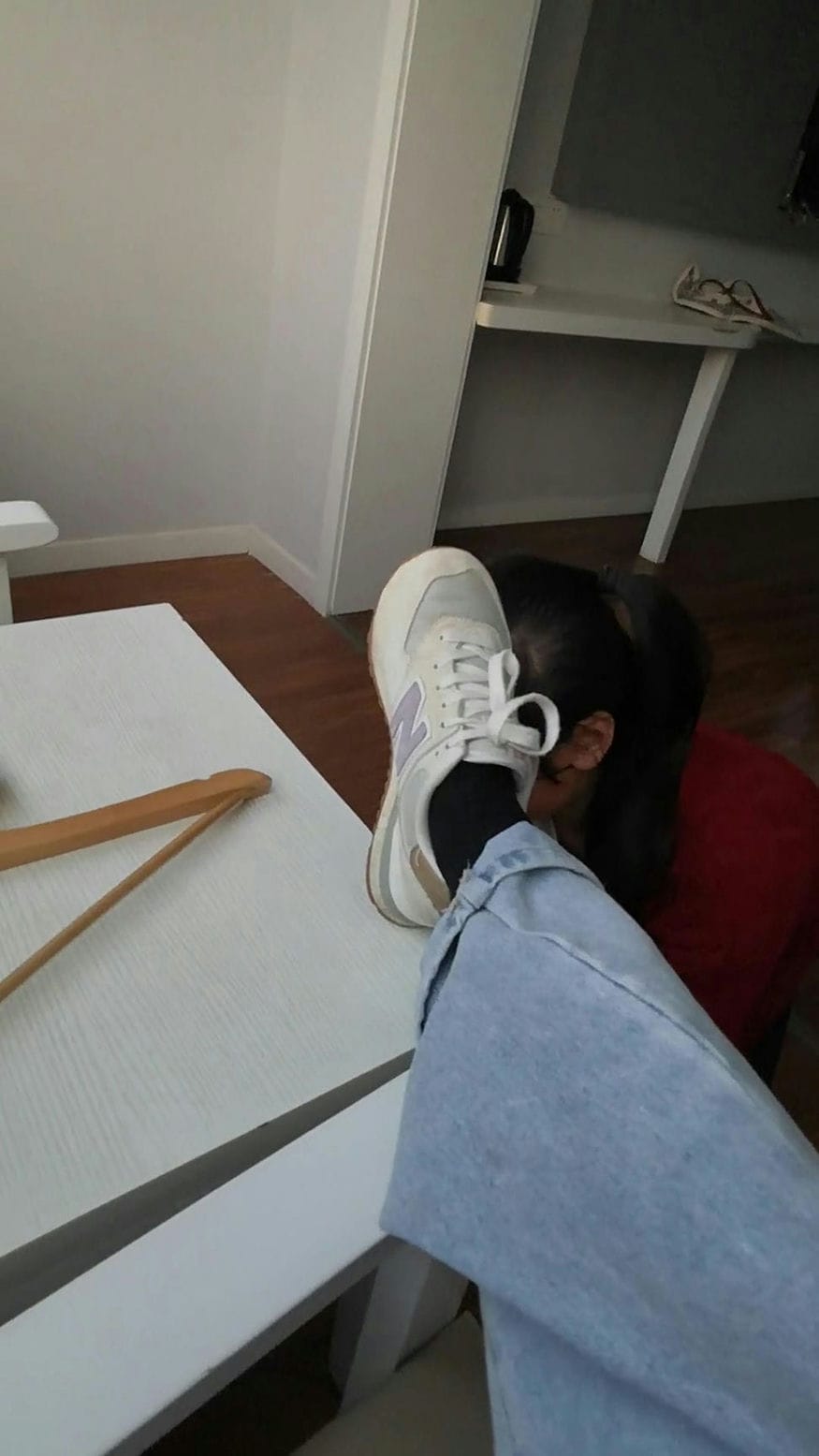 【TZ1504】【哈宝S调女M】命令女同学闻舔NB鞋棉袜G2002145